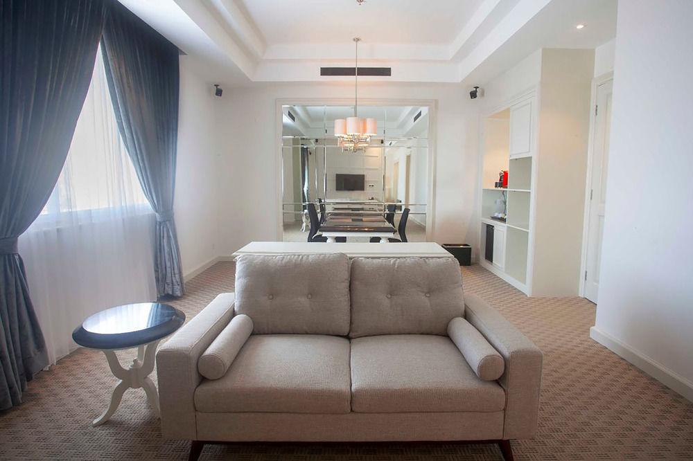 Four Points By Sheraton Bandung Exterior photo