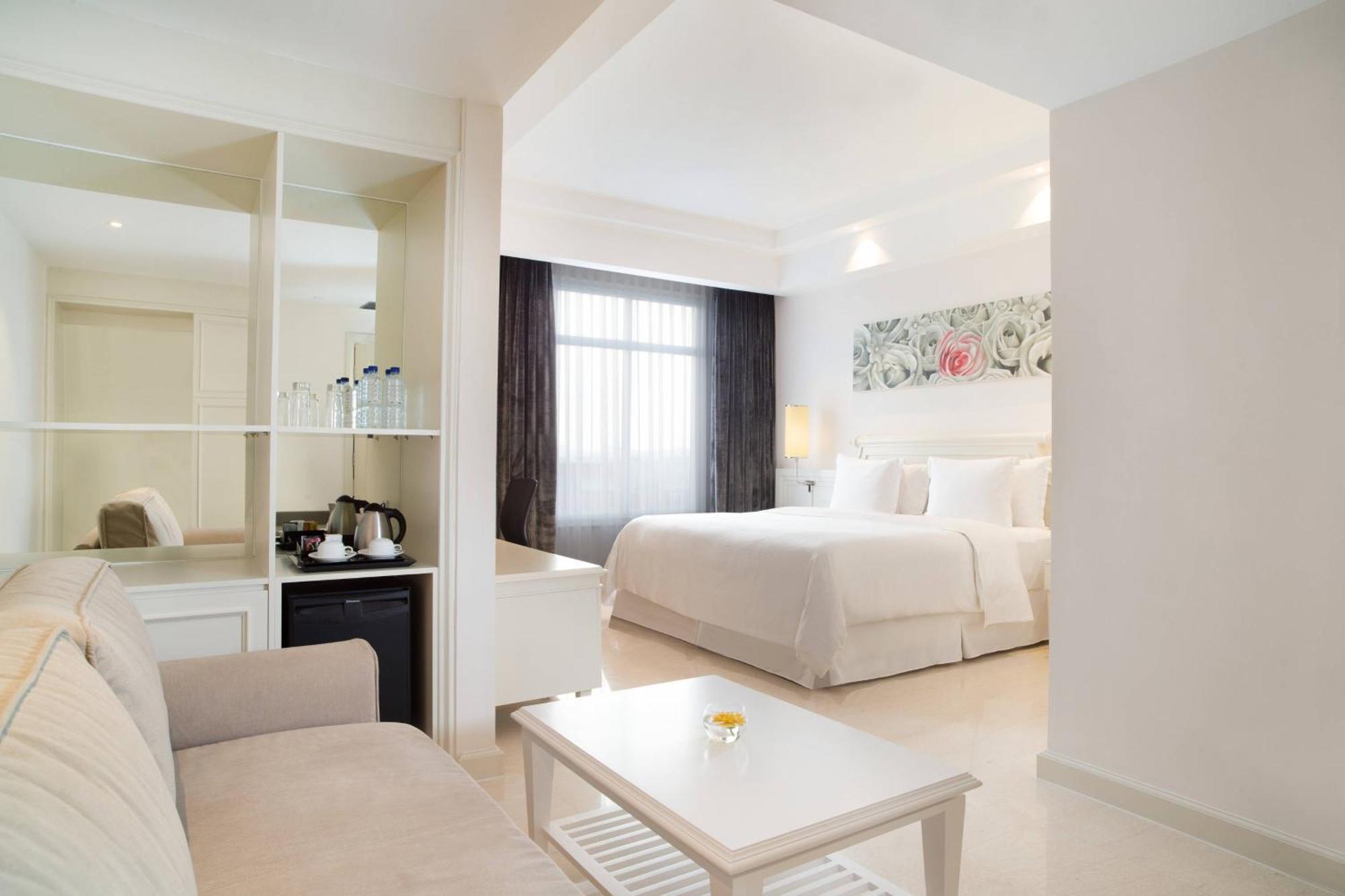 Four Points By Sheraton Bandung Exterior photo