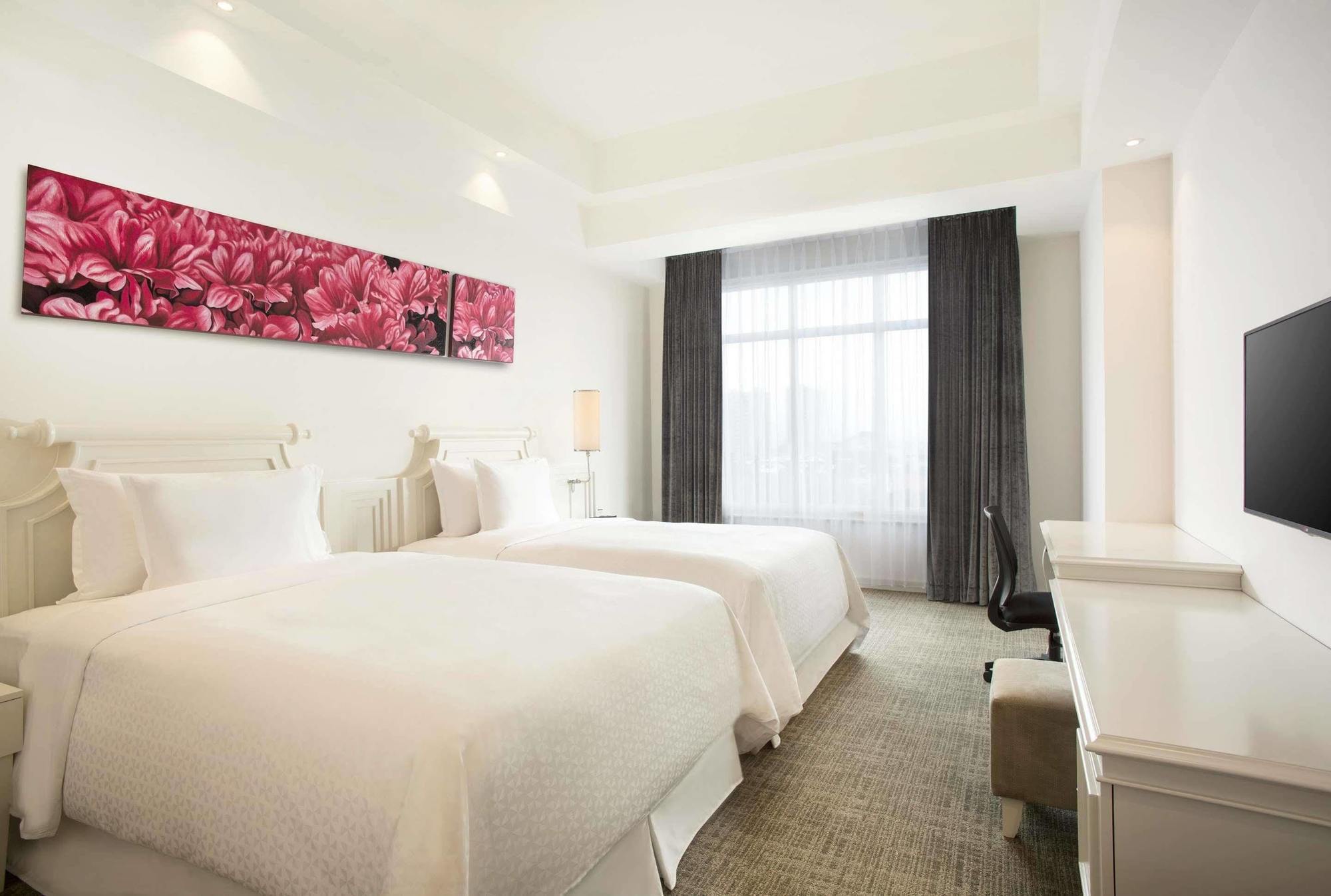 Four Points By Sheraton Bandung Exterior photo