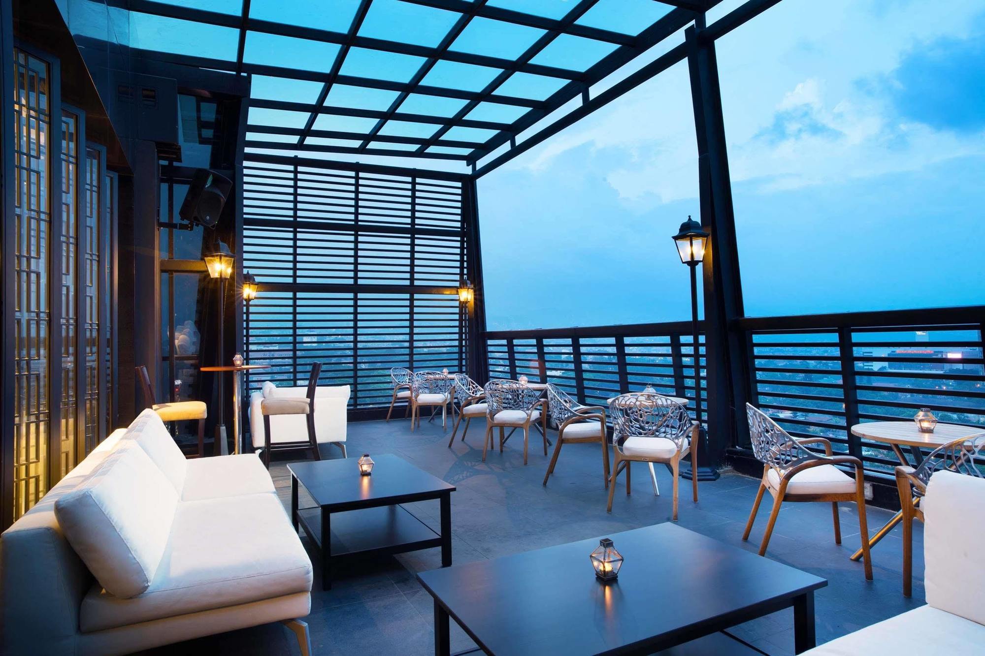 Four Points By Sheraton Bandung Exterior photo